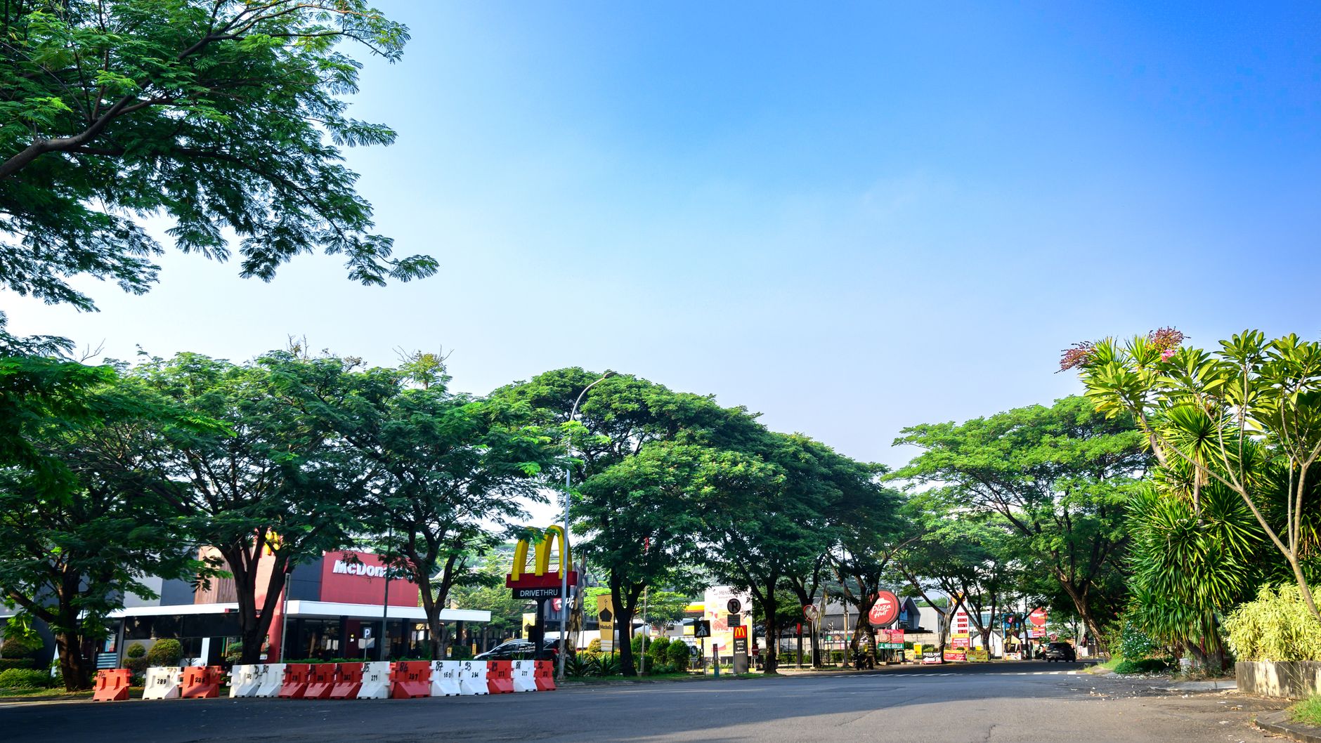 Foto tampilan kontrakan murah bulanan di Kebayoran Lama, cocok untuk penyewa mencari hunian terjangkau.