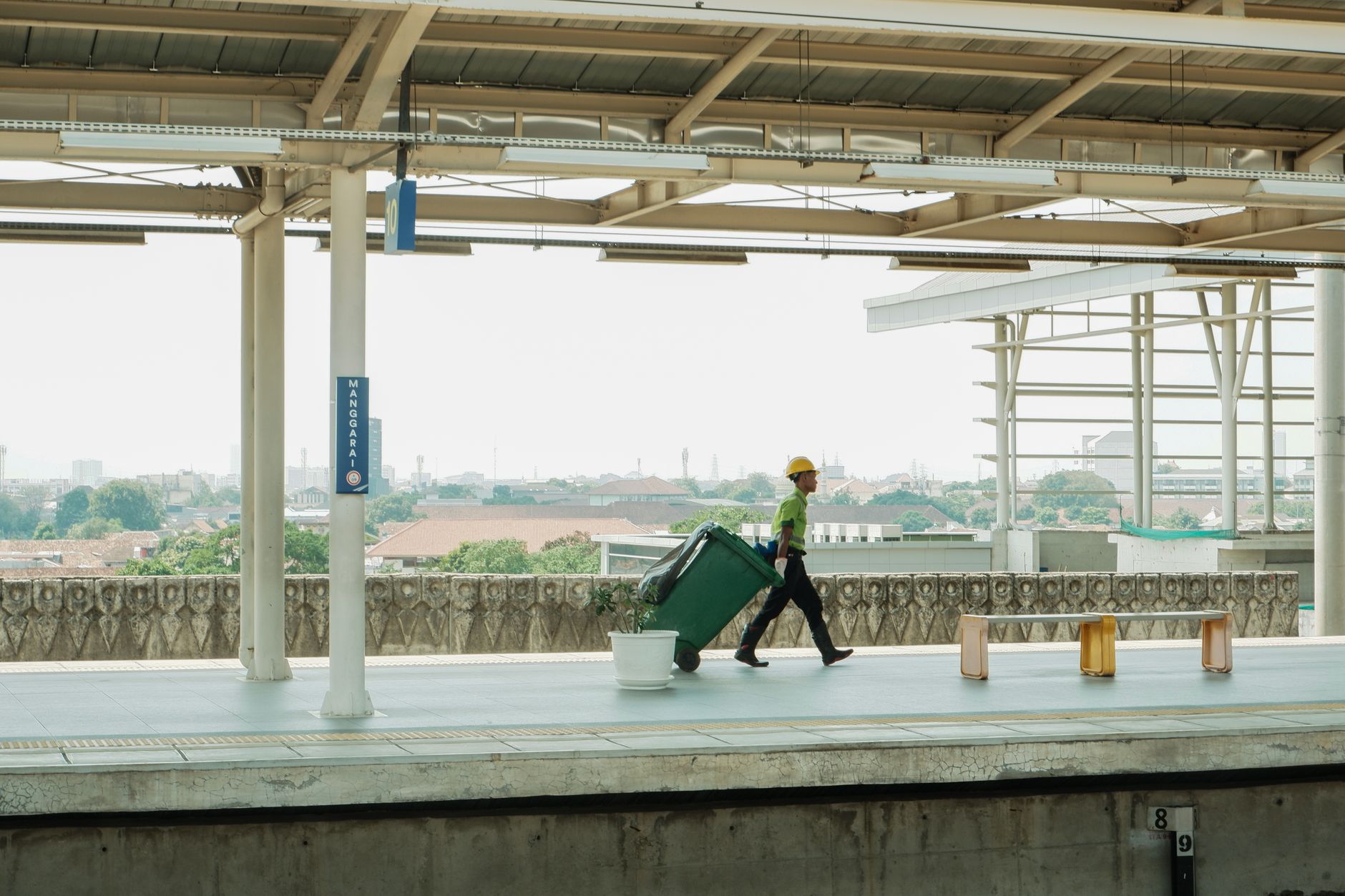 Kontrakan nyaman di Condet, Jakarta Timur dengan fasilitas lengkap dan harga terjangkau.